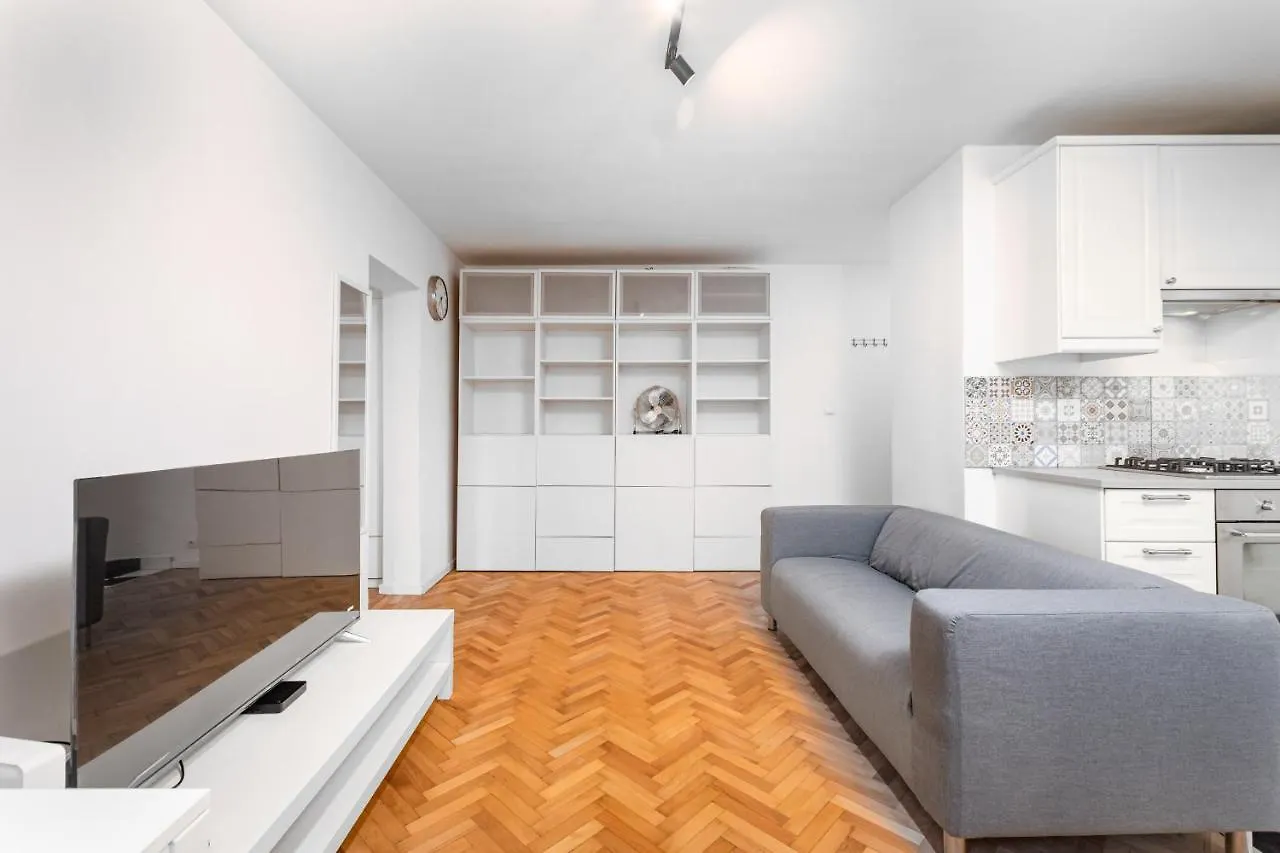 Moldawska 13 By Homeprime Warsaw 0*,  Poland